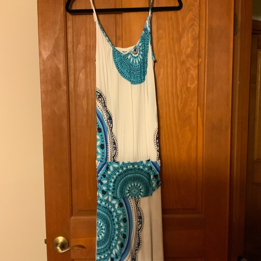 Cute sundress!